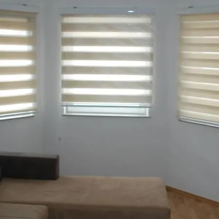 アパート Hasanovic_apartmani *